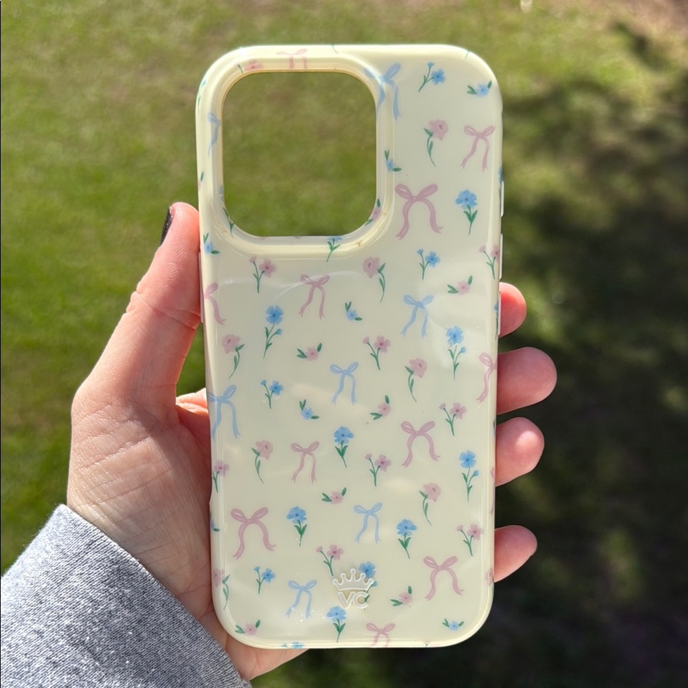 Velvet caviar case
